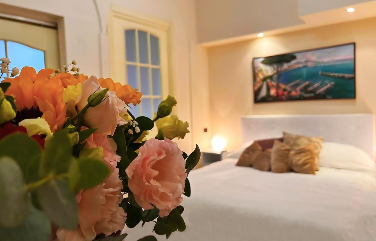 Apartament Domus Elena - Plebiscito Neapol Zewnętrze zdjęcie
