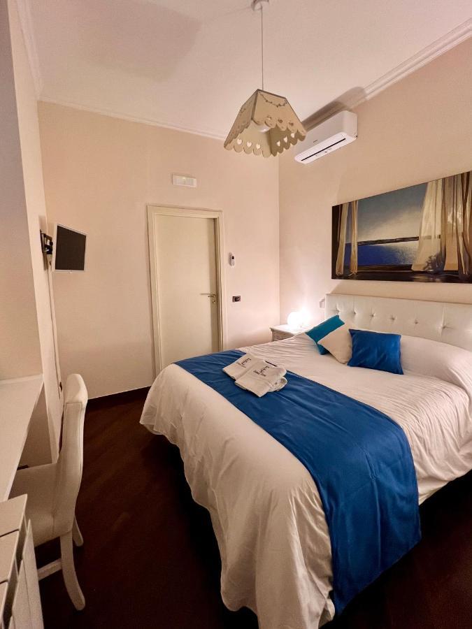 Apartament Domus Elena - Plebiscito Neapol Zewnętrze zdjęcie