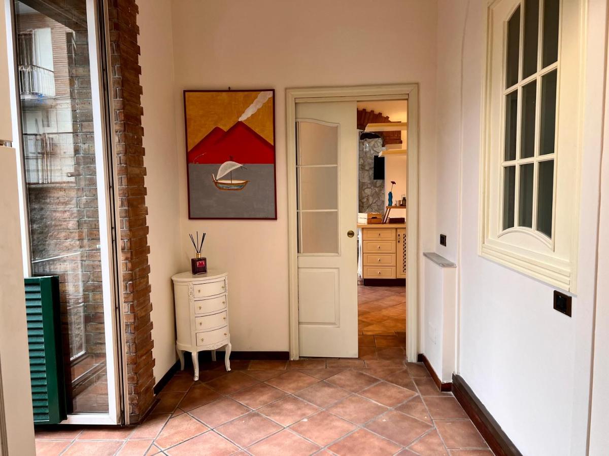 Apartament Domus Elena - Plebiscito Neapol Zewnętrze zdjęcie